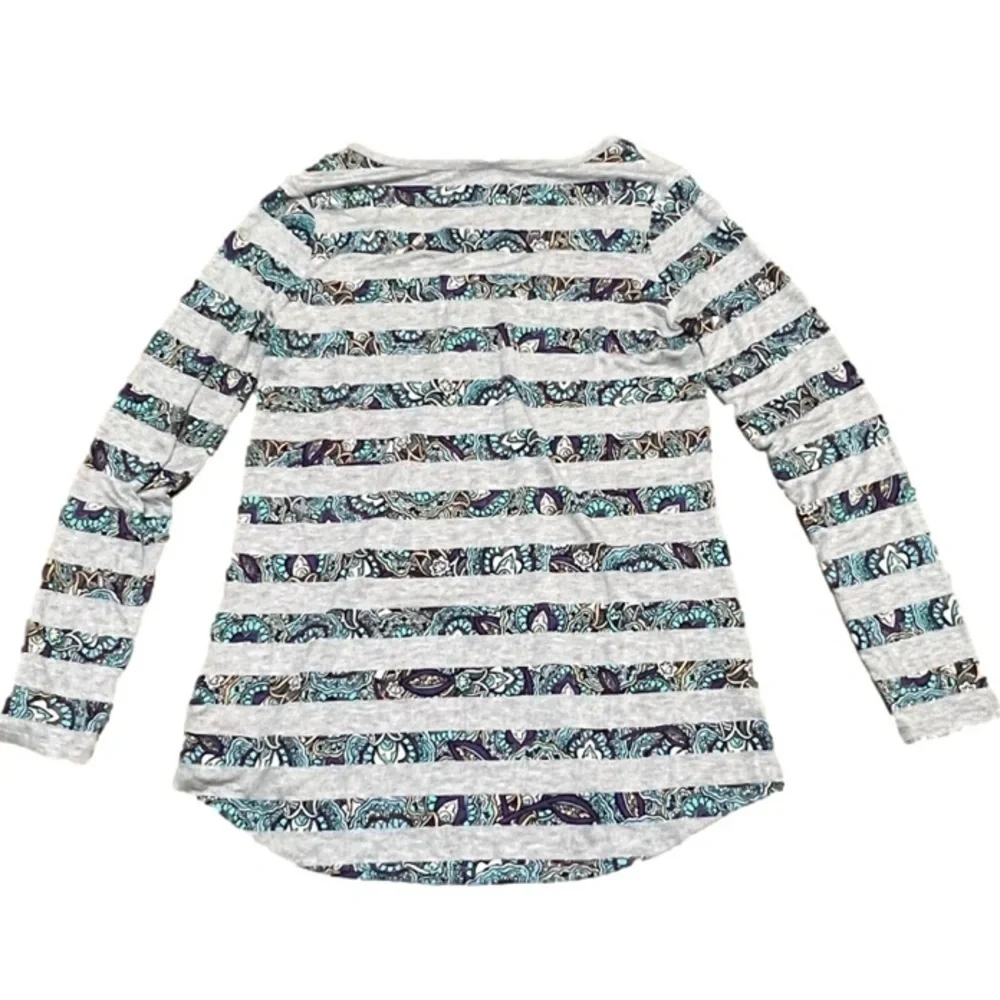 Lularoe Striped Long Sleeve Rayon Polyester Gray Patterned Top Women’s Sz XS - Picture 7 of 12